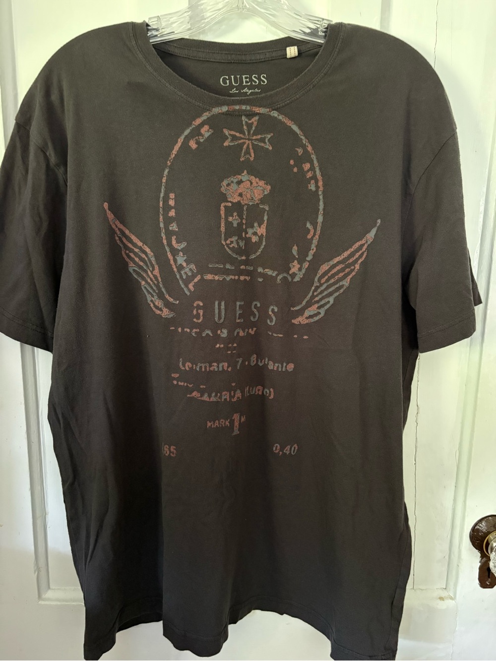 GUESS Men's Short Sleeve Graphic Tee